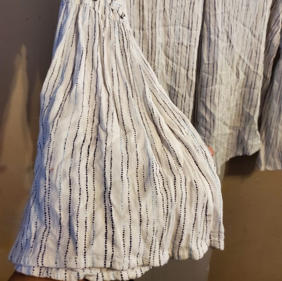 5/$25 Philosophy Bell Sleeve Striped Blouse - Picture 8 of 14